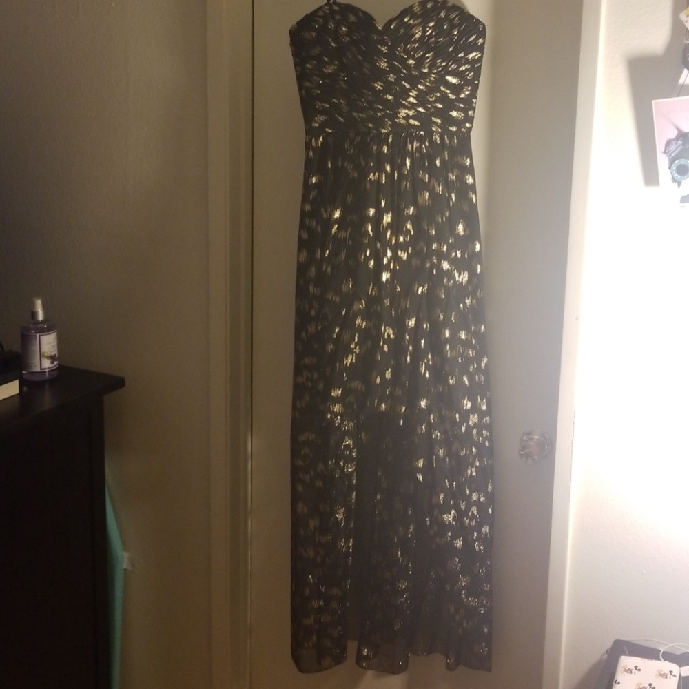 Max and Cleo dress